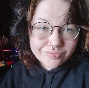 Meet your Posher, Max